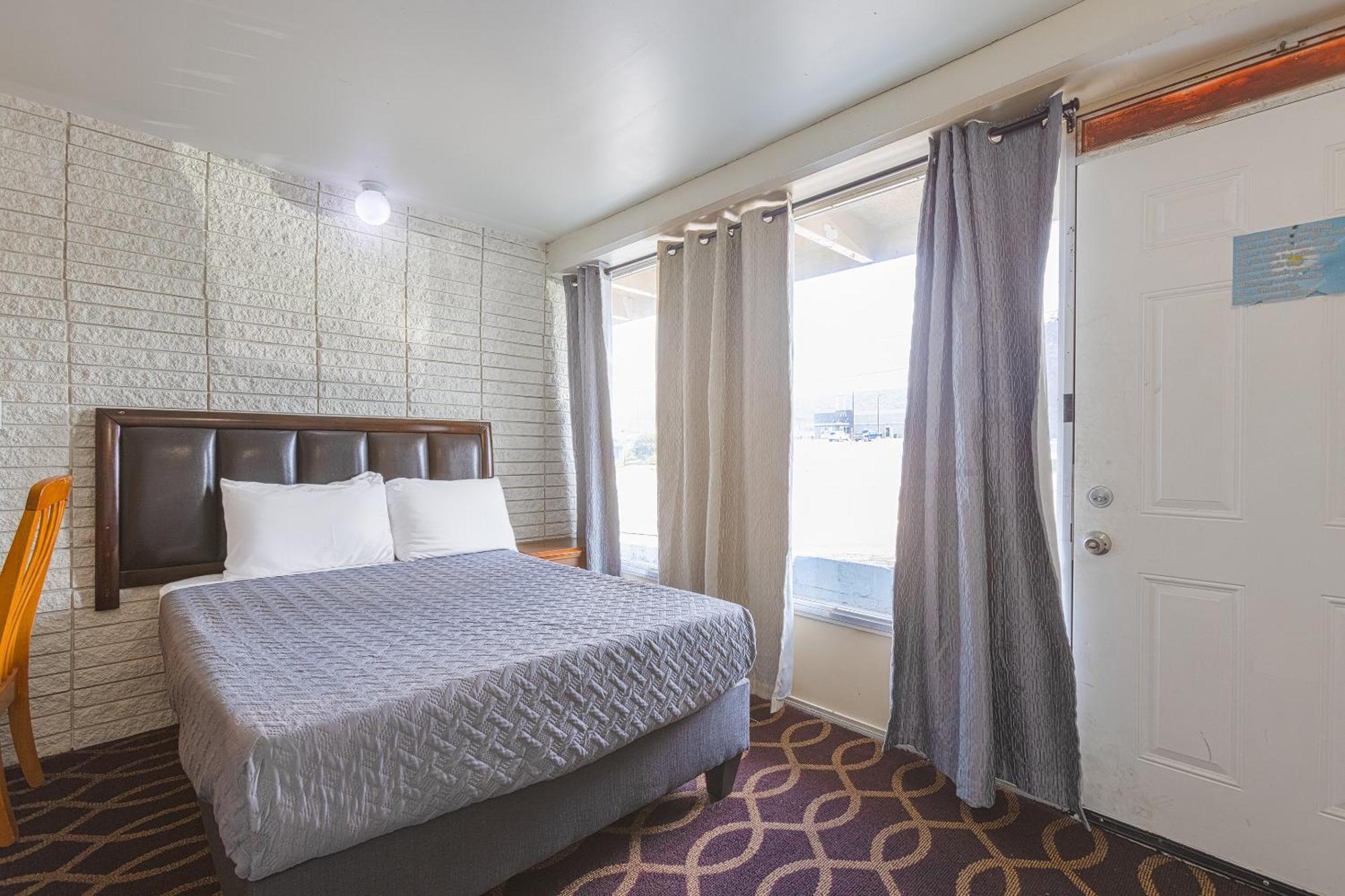 Sonrise Inn Lincoln Hwy By Oyo Breezewood Luaran gambar